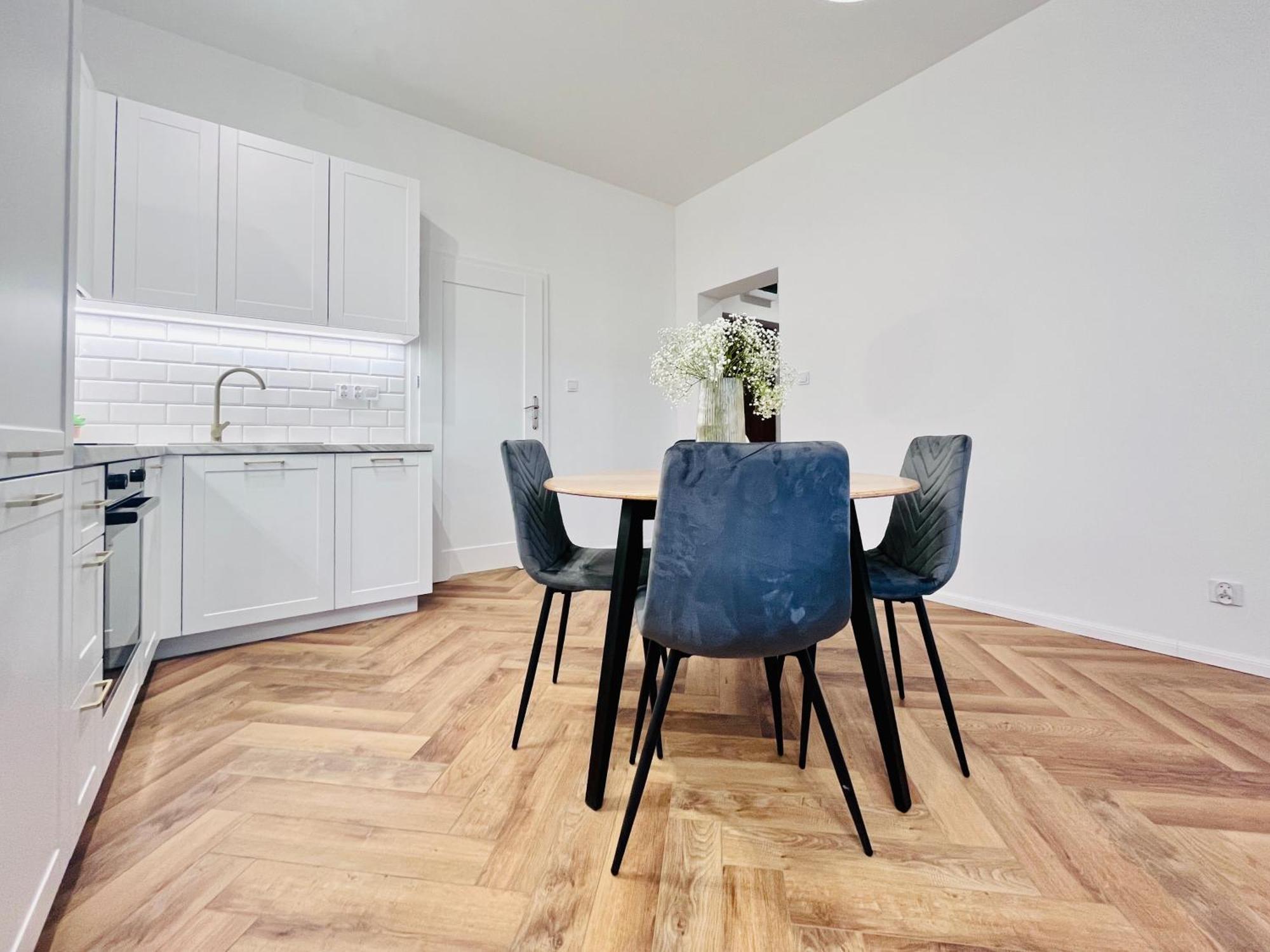Apartamenty Kamienica Centrum - 1 Maja Lubiń Eksteriør bilde